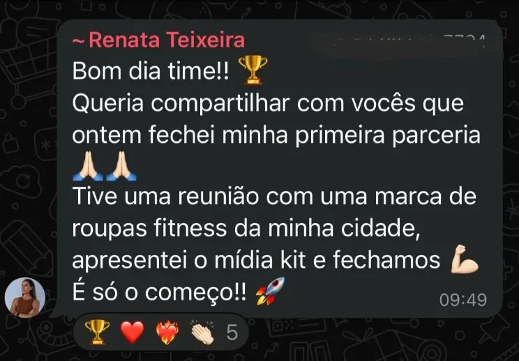 Mensagem de Renata contando que fechou a primeira parceria